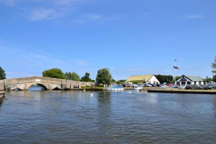 Fabulous 2 Bedroom Dog Friendly Chalet 5 Min Walk To Beach, Nr Gt Yarmouth & Norfolk Broads Scratby Esterno foto